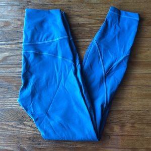 Lululemon In Movement Leggings 25”